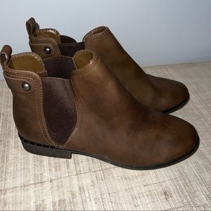 SOLD—- Call it Spring Ankle Boots - 8